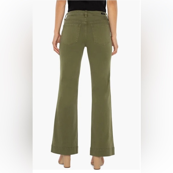NEW Liverpool Los Angeles
Hannah Mid Rise Flare Leg Jeans in Spanish Olive - Picture 3 of 16